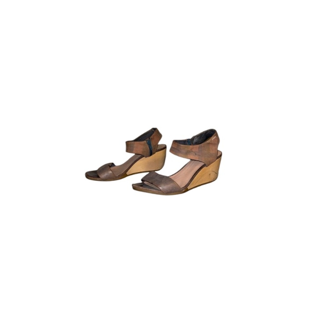 Camper Taupe Plaid Leather Wedges - Women’s Size 38